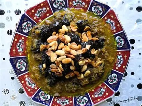 Tajine Viande aux Pruneaux & Amandes
